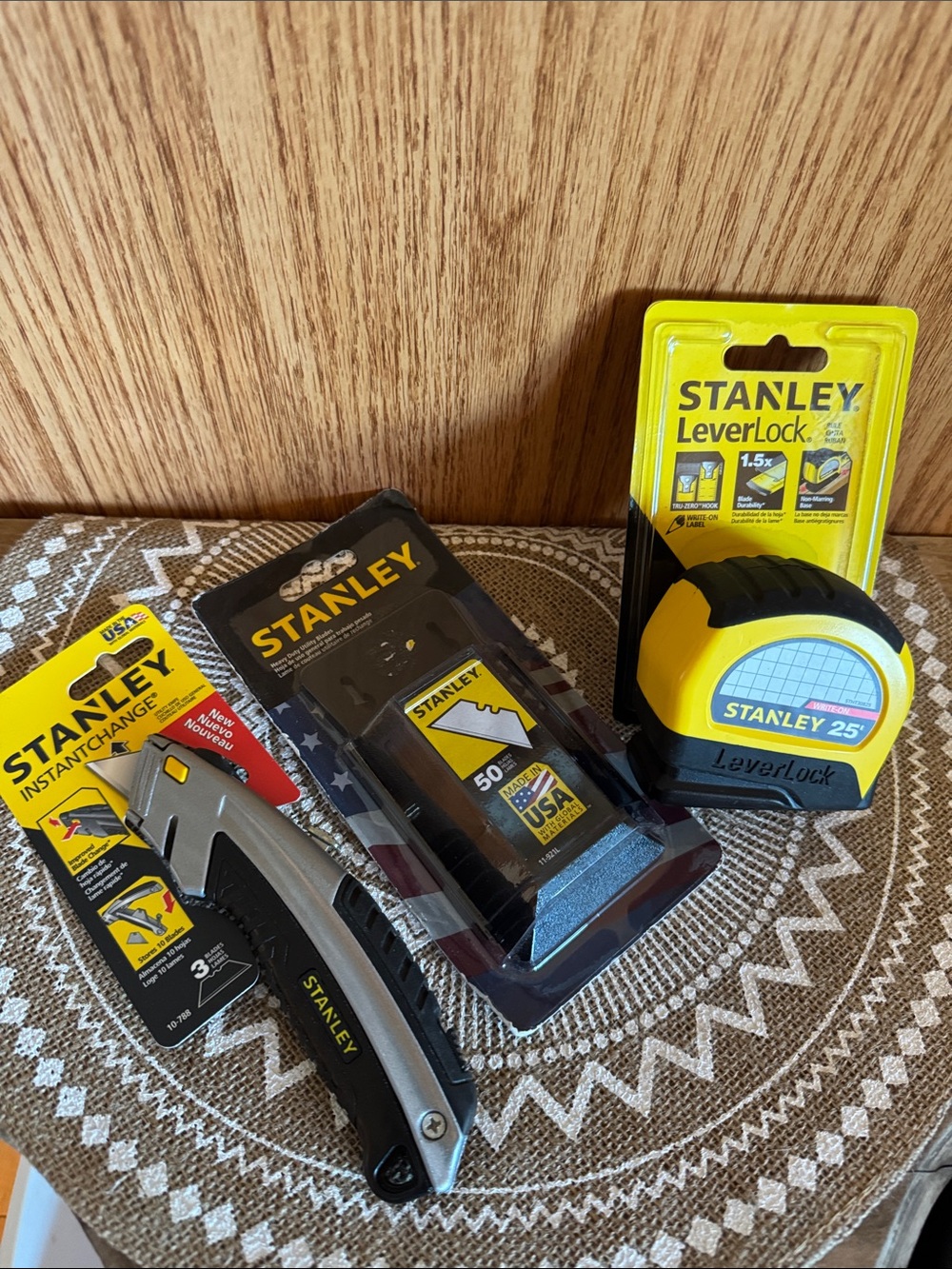 🆕 Stanley Tape Measure, Utility Interchange Knife & 50 Heavy Duty Blade Pack